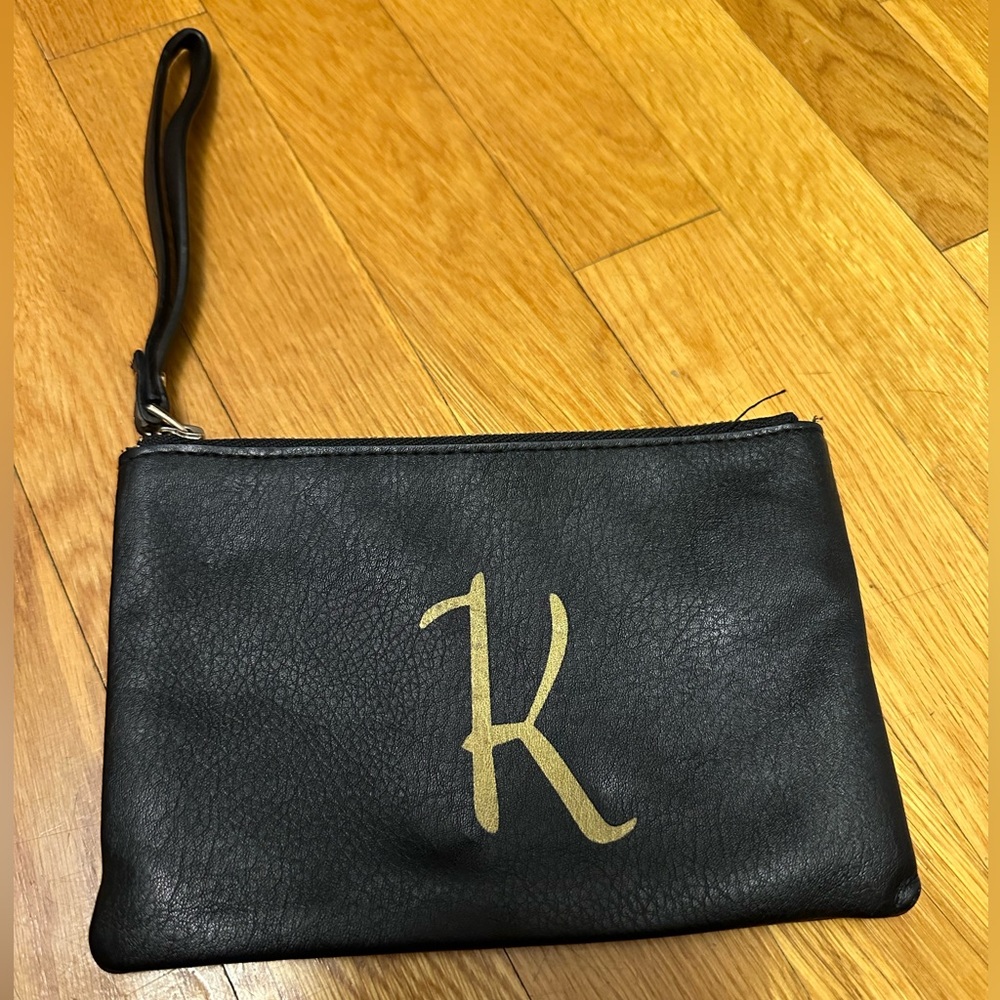 Small “K” clutch